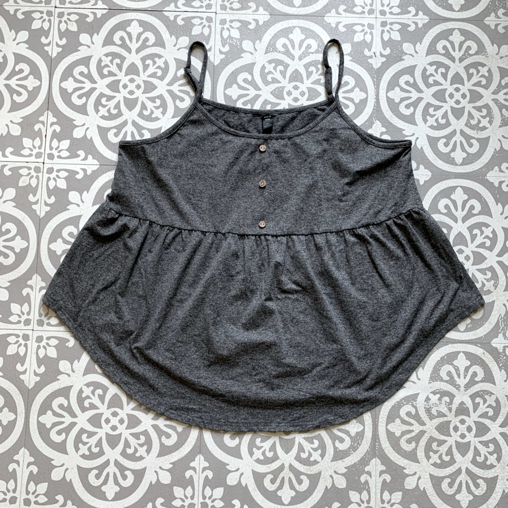 Gray tank top with flowy bottom and fake buttons and adjustable straps
